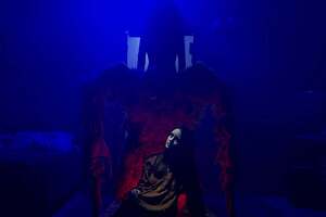Фотография перформанса Полтергейст от компании Молчание (Фото 1)